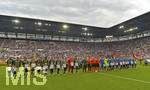 29.05.2016, Fussball Test-Lnderspiel, Deutschland - Slowakei, in der WWK-Arena Augsburg. Die Mannschaften stehen bei der Hymne. 