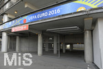 09.06.2016, Fussball EM-2016 Frankreich, Das Stade de France einen Tag vor dem Erffnungsspiel. Die Falltore zu den Zuschauerpltzen sind geffnet.