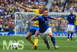 13.06.2016, Fussball EM-2016 Frankreich, Vorrunde, Italien - Schweden, in Toulouse, v.li: Sebastian Larsson (Schweden) gegen Emmanuele Giaccherini(Italien)