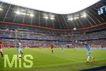 20.07.2016,  Fussball 1. Liga 2016/2017, Testspiel, FC Bayern Mnchen - Manchester City, in der Allianz-Arena Mnchen. Einwurf. Spielszene.