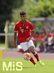 17.07.2016, Fussball Benefizspiel, U19/U21 FC Bayern Mnchen - Team Unterallgu, in Mindelheim. Timothy Tillman (Bayern Mnchen) am Ball. 