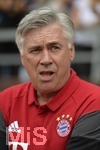 23.07.2016,  Fussball 1.Liga 2016/2017, Testspiel, SpVgg Landshut - FC Bayern Mnchen, in Landshut. Trainer Carlo Ancelotti (FC Bayern Mnchen) sitzt auf der Bank.