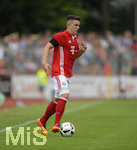 23.07.2016,  Fussball 1.Liga 2016/2017, Testspiel, SpVgg Landshut - FC Bayern Mnchen, in Landshut. Matthias Stingl (Bayern Mnchen) am Ball.