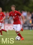 23.07.2016,  Fussball 1.Liga 2016/2017, Testspiel, SpVgg Landshut - FC Bayern Mnchen, in Landshut. Niklas Tarnat (FC Bayern Mnchen) 
