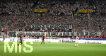 08.08.2016,  Fussball 2.Liga 2016/2017, 1.Spieltag, VfB Stuttgart - FC St. Pauli Hamburg, in der Mercedes-Benz-Arena Stuttgart. Fankurve der Stuttgarter Cannstatter Kurve, mit Protest-Transparent gegen Montagsspiele: 