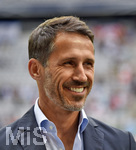 20.08.2016, Fussball DFB Pokal 2016/2017, 1. Runde, TSV 1860 Mnchen - Karlsruher SC, in der Allianzarena Mnchen. Sportdirektor Thomas Eichin (TSV 1860 Mnchen) lacht herzlich.