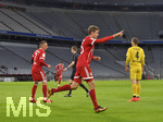 09.01.2018, Fussball DFB-Pokal 2017, Testspiel,  FC Bayern Mnchen - SG Sonnenhof Groaspach , in der Allianz-Arena Mnchen. Torjubel Thomas Mller (FC Bayern Mnchen) 
