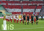 25.05.2019, Fussball DFB-Pokalfinale 2019, RB Leipzig - FC Bayern Mnchen, im Olympiastadion Berlin, Einmarsch der beiden Mannschaften.

 
