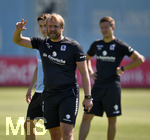 18.06.2019, Trainingsauftakt von 1860 Mnchen an der Grnwalder Strasse, Training am Vormittag, Trainer Daniel Bierofka (TSV 1860 Mnchen) .


