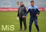 12.11.2019, Fussball 3. Bundesliga 2019/2020, Training TSV 1860 Mnchen an der Grnwalderstrasse, 1.Training vom neuen Trainer Michael Kllner (TSV 1860 Mnchen), Hier der Co-Trainer Gnter Brandl (li, 1860).


