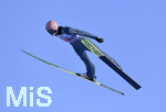 01.01.2020, Skispringen Vierschanzentournee, Neujahrsspringen in Garmisch Partenkirchen auf der groen Olympiaschanze, Karl Geiger (Deutschland) im Flug,