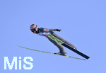 01.01.2020, Skispringen Vierschanzentournee, Neujahrsspringen in Garmisch Partenkirchen auf der groen Olympiaschanze,  Stefan Kraft (sterreich) in der Luft.