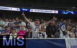 08.05.2024,  Fussball UEFA Championsleague 2023/2024: Halbfinale, Real Madrid - FC Bayern Mnchen, im Estadio Santiago Bernabeu, Madrid,  Fans Madrid jubeln 
