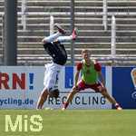 27.06.2020, Fussball 3. Bundesliga 2019/2020, 36.Spieltag, TSV 1860 Mnchen - SPVGG Unterhaching, im Grnwalderstadion Mnchen,   Dennis Dressel (TSV 1860 Mnchen) Torjubel.       

