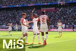 27.05.2023, Fussball 1. Bundesliga 2022/2023, 34. Spieltag, RB Leipzig - FC Schalke 04, in der Red Bull Arena Leipzig. Jubel (L-R) Daniel Olmo Carvajal (RB Leipzig), Torschtze Christopher Nkunku (RB Leipzig) und Mohamed Simakan (RB Leipzig) zum Tor zum 2:0


