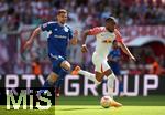 27.05.2023, Fussball 1. Bundesliga 2022/2023, 34. Spieltag, RB Leipzig - FC Schalke 04, in der Red Bull Arena Leipzig. (L-R) Marcin Kaminski (Schalke 04) gegen Christopher Nkunku (RB Leipzig)


