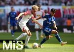 27.05.2023, Fussball 1. Bundesliga 2022/2023, 34. Spieltag, RB Leipzig - FC Schalke 04, in der Red Bull Arena Leipzig. (L-R) Kevin Kampl (RB Leipzig) gegen Danny Latza (Schalke 04)


