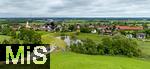 02.06.2024, Kirchheim bei Bad Wrishofen im Unterallgu, Nach dem Hochwasser nach andauernden Regenfllen ist das Wasser ber Nacht zgig abgelaufen. Hier in dem berlaufbecken fr eine Jahrhunderflut vor dem Dorf steht nur noch wenig Stauwasser, Tags zuvor ist der Damm ungeplant bergelaufen und hat den Kirchdorfern teils katastrophale Wasserschden beschert. Luftbild mit Drohne