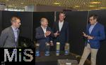 03.06.2024, Fussball Europameisterschaft 2024,  Besuch von Bundeskanzler Olaf Scholz  im EM-Stadion Mnchen Fuball Arena.  v.li: Philipp Lahm,  Bundeskanzler Olaf Scholz, Wolf Tiedemann (CEO PreZero International), Jens Thiemer (Vorstand der Lidl Stiftung), zum Thema Rohstoffrecycling und Nachhaltige EM 2024.
