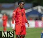 24.07.2024, Fussball 1. Bundesliga 2024/2025, Testspiel im Trainingslager des FC Bayern Mnchen in Rottach-Egern am Tegernsee am Sportplatz Birkenmoos, FC Rottach Egern - FC Bayern Mnchen, Mathys Tel (Bayern Mnchen) nachdenklich 