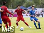 24.07.2024, Fussball 1. Bundesliga 2024/2025, Testspiel im Trainingslager des FC Bayern Mnchen in Rottach-Egern am Tegernsee am Sportplatz Birkenmoos, FC Rottach Egern - FC Bayern Mnchen, mitte. Hiroki Ito (FC Bayern Mnchen) 