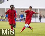 24.07.2024, Fussball 1. Bundesliga 2024/2025, Testspiel im Trainingslager des FC Bayern Mnchen in Rottach-Egern am Tegernsee am Sportplatz Birkenmoos, FC Rottach Egern - FC Bayern Mnchen, li: Nestroy Irankunda (FCB), re: Mudaser Sadat (FCB).
