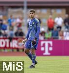 24.07.2024, Fussball 1. Bundesliga 2024/2025, Testspiel im Trainingslager des FC Bayern Mnchen in Rottach-Egern am Tegernsee am Sportplatz Birkenmoos, FC Rottach Egern - FC Bayern Mnchen, Torwart Anthony Pavlesic (FC Bayern) 