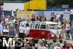 27.07.2024, Konzert in Mindelheim im Unterallgu: ?Mondlicht-Open-Air? mit dem Orchester Frisch Gestrichen unter der Leitung von Nils Schad, an der Schwabenwiese Mindelheim. 