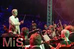 27.07.2024, Konzert in Mindelheim im Unterallgu: ?Mondlicht-Open-Air? mit dem Orchester Frisch Gestrichen unter der Leitung von Nils Schad, an der Schwabenwiese Mindelheim.  Orchesterleitung Nils Schad 