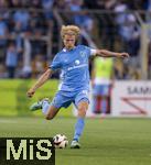 02.08.2024, Fussball 3. Liga 2024/2025, 1.Spieltag, TSV 1860 Mnchen - 1.FC Saarbrcken, im Stdtischen Stadion an der Grnwalderstrasse, Mnchen. Jesper Verlaat (TSV 1860 Mnchen) am Ball 


