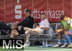 02.08.2024, Fussball 3. Liga 2024/2025, 1.Spieltag, TSV 1860 Mnchen - 1.FC Saarbrcken, im Stdtischen Stadion an der Grnwalderstrasse, Mnchen.  mitte: FATIH ASLAN Teammanager auf der Bank.


