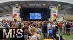 03.08.2024, Vor den Olympischen Sommerspielen 2024 in Paris (Frankreich), Das Deutsche Haus im Rugbystadion Jean Bouin. Zu den Olympischen Spielen ist das Stadion das DEUTSCHE HAUS fr die deutsche Olympische Familie. Eine groe Bhne im Innenraum ist Mittelpunkt. Am heutigen Abend tritt die deutsche Band REVOLVERHELD live fr die Zuschauer auf der Bhne auf.