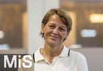 07.08.2024, Mdchen an den Ball, Pressekonferenz zur Kooperation mit dem FC Bayern Mnchen, am Vereinsgelnde FT Gern Mnchen,   Bianca Rech (Direktorin Frauenfussball FC Bayern Mnchen) 