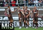 09.08.2024, Fussball Saison 2024/2025, Testspiel, FC St. Pauli - Atlanta Bergamo, im Millerntor Stadion Hamburg.  Jubel FC St. Pauli zum Tor zum 3:0, Torschtze Carlo Boukhalfa (mi., FC St. Pauli)


