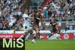 09.08.2024, Fussball Saison 2024/2025, Testspiel, FC St. Pauli - Atlanta Bergamo, im Millerntor Stadion Hamburg.  Tor zum 3:0, (L-R) Marten de Roon (Atalanta Bergamo) gegen Torschtze Carlo Boukhalfa (FC St. Pauli)


