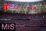 08.03.2025, Fussball 1. Bundesliga 2024/2025, 25. Spieltag,  FC Bayern Mnchen - VfL Bochum, in der Allianz-Arena Mnchen.  Das Trikot von Franz Beckenbauer mit der Rcken-Nummer 5 hngt als Erinnerung an den Verstorbenen, ehemaligen Bayern Spieler und Vereins-Ikone unter dem Stadiondach der Allianz Arena