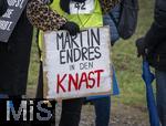 14.03.2025,  Bad Grnenbach im Allgu, eine Demonstration, veranstaltet von SOKO-Tierschutz gegen Tierqulerei auf einem Vieh-Grobetrieb in Bad Grnenbach, der durch SOKO-Tierschutz-Recherche wegen Tierqulerei von Milchvieh aktuell schwer belastet wurde.