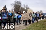 14.03.2025,  Bad Grnenbach im Allgu, eine Demonstration, veranstaltet von SOKO-Tierschutz gegen Tierqulerei auf einem Vieh-Grobetrieb in Bad Grnenbach, der durch SOKO-Tierschutz-Recherche wegen Tierqulerei von Milchvieh aktuell schwer belastet wurde.