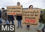 14.03.2025,  Bad Grnenbach im Allgu, eine Demonstration, veranstaltet von SOKO-Tierschutz gegen Tierqulerei auf einem Vieh-Grobetrieb in Bad Grnenbach, der durch SOKO-Tierschutz-Recherche wegen Tierqulerei von Milchvieh aktuell schwer belastet wurde.