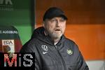 15.03.2025, Fussball 1. Bundesliga 2024/2025, 26. Spieltag, FC Augsburg - VfL Wolfsburg, in der WWK-Arena Augsburg, Trainer Ralph Hasenhttl (Wolfsburg) 
 

