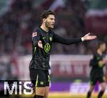 15.03.2025, Fussball 1. Bundesliga 2024/2025, 26. Spieltag, FC Augsburg - VfL Wolfsburg, in der WWK-Arena Augsburg, Jonas Wind (Wolfsburg) frustriert.