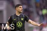 15.03.2025, Fussball 1. Bundesliga 2024/2025, 26. Spieltag, FC Augsburg - VfL Wolfsburg, in der WWK-Arena Augsburg, Konstantinos Koulierakis (Wolfsburg) 