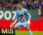15.03.2025, Fussball 1. Bundesliga 2024/2025, 26. Spieltag, FC Augsburg - VfL Wolfsburg, in der WWK-Arena Augsburg, Torwart Finn Dahmen (FC Augsburg) 