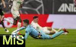 15.03.2025, Fussball 1. Bundesliga 2024/2025, 26. Spieltag, FC Augsburg - VfL Wolfsburg, in der WWK-Arena Augsburg, Torwart Finn Dahmen (FC Augsburg) in Aktion.