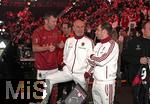 17.03.2025, Fussball, das FC Bayern Mnchen Legenden-Turnier FRANZ BECKENBAUER CUP, im SAP-Garden Mnchen. v.li: Lothar Matthus, Raimund Aumann, Philipp Lahm (FC Bayern Mnchen) gut gelaunt 