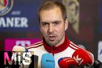 17.03.2025, Fussball, das FC Bayern Mnchen Legenden-Turnier FRANZ BECKENBAUER CUP, im SAP-Garden Mnchen. Philipp Lahm (Bayern Mnchen) gibt Interviews.