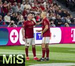 17.03.2025, Fussball, das FC Bayern Mnchen Legenden-Turnier FRANZ BECKENBAUER CUP, im SAP-Garden Mnchen. Arjen Robben (re, Bayern Mnchen) und Franck Ribery (li)
