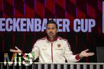 17.03.2025, Fussball, das FC Bayern Mnchen Legenden-Turnier FRANZ BECKENBAUER CUP, im SAP-Garden Mnchen.  Claudio Pizarro (Bayern Mnchen) bei einer Pressekonferenz.
