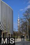 17.03.2025, Fussball, das FC Bayern Mnchen Legenden-Turnier FRANZ BECKENBAUER CUP, im SAP-Garden Mnchen. Aussenansicht, Fassade der neuen Multifunktionshalle im Olympiapark am ehemaligen Standort der Radhalle. Nebenan steht der Olympiaturm.