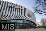 17.03.2025, Fussball, das FC Bayern Mnchen Legenden-Turnier FRANZ BECKENBAUER CUP, im SAP-Garden Mnchen. Aussenansicht, Fassade der neuen Multifunktionshalle im Olympiapark am ehemaligen Standort der Radhalle. Hier die Eingnge Sd. 